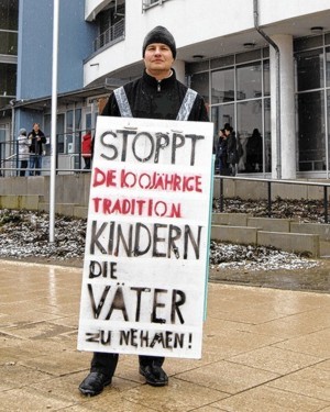 Rostocker Oberarzt Hungerstreik Kinder Umgangsrecht Sorgerecht